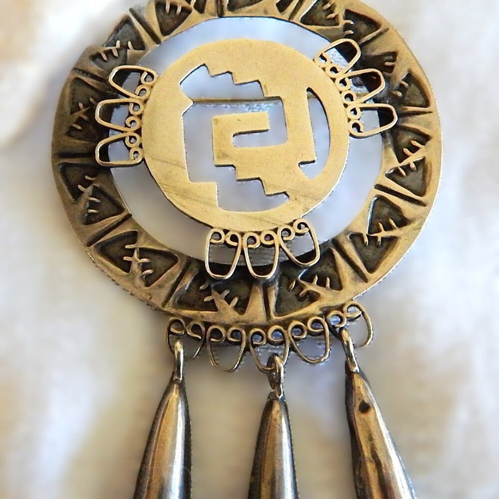 Taxco-Mexico Sterling Brooch - 1940's - Medallion